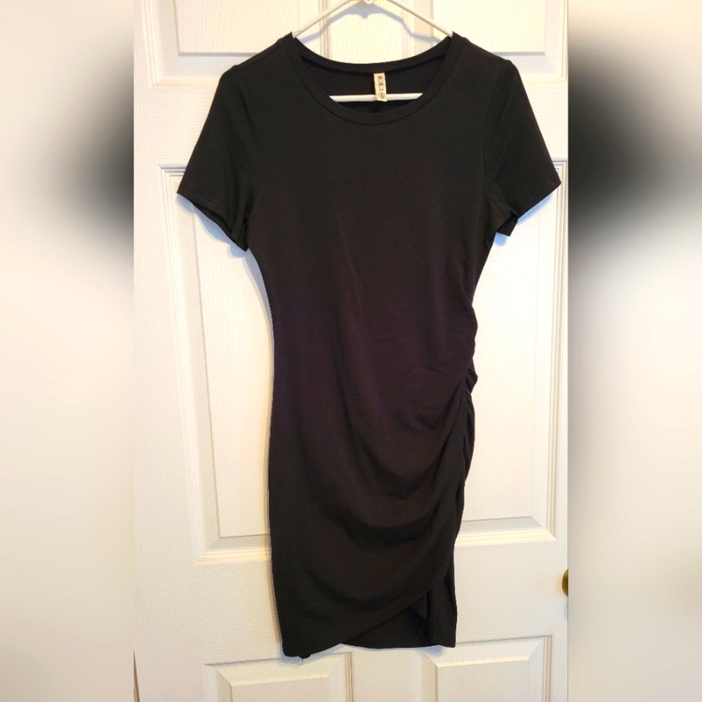 Black T shirt Dress